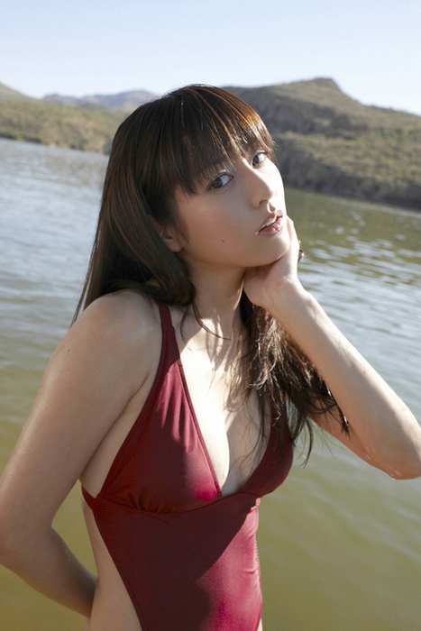 wanibooks gravure collection写真2011.04(1)月号 No.082 Yumi Sugimoto 杉本有美